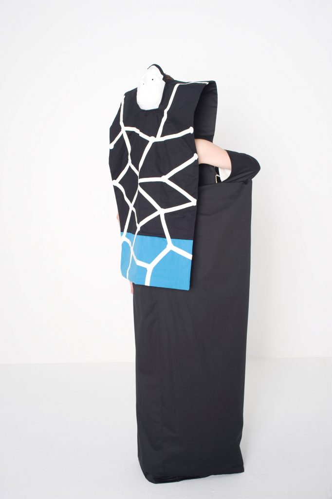 Susan_Hefuna_08_costumes