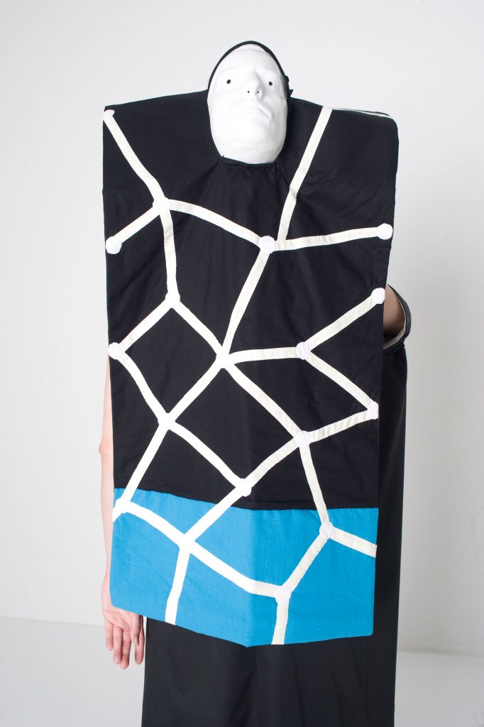 Susan_Hefuna_08_costumes